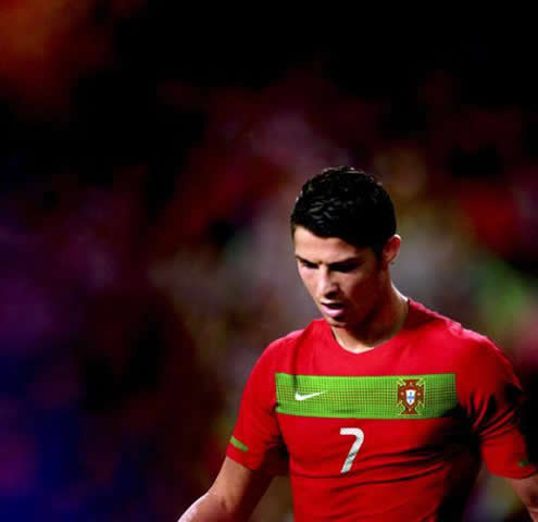 Cristiano Ronaldo wearing the new Portugal number 7 shirt