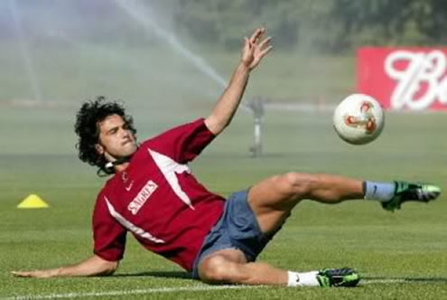 Fernando Couto in a practice session for the Portuguese National Team
