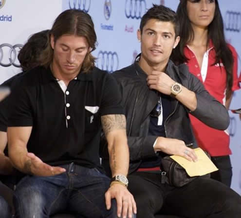 Cristiano Ronaldo and Sergio Ramos sitted together, dressed casually