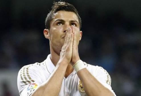 Cristiano Ronaldo praying in a Real Madrid match in 2011/12