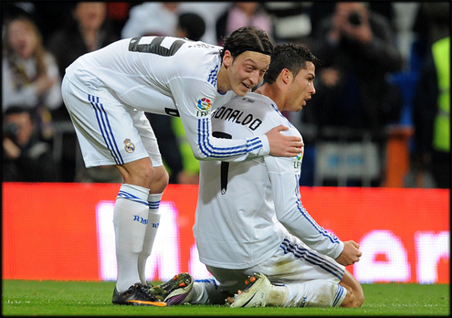 Mesut Ozil and Cristiano Ronaldo good friendship and relationship in Real Madrid